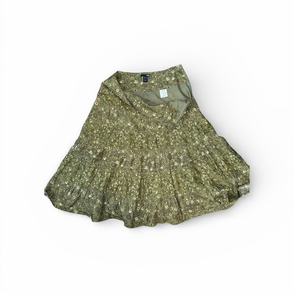 H&M Olive Floral A-Line Skirt‎ - Picture 4 of 6